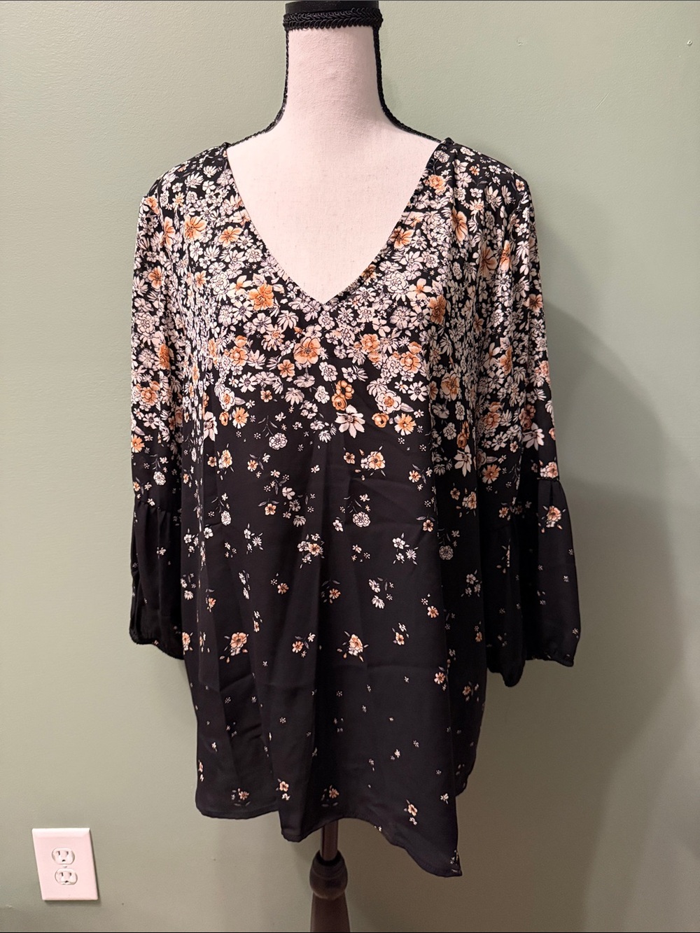 Collective Concepts Black Floral V-Neck Tunic with Peach Accents